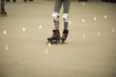 slalom inline skating cones